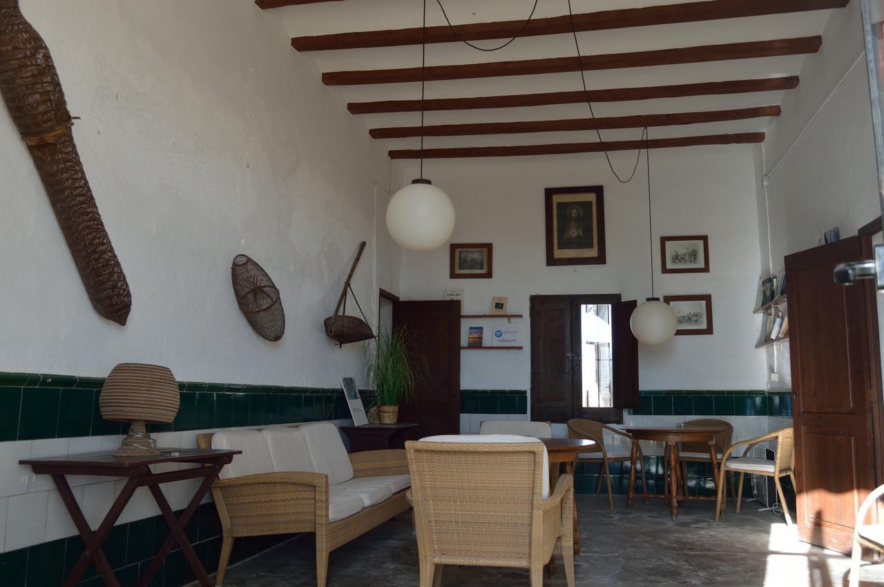 Mas Illa De Riu: Authentic Delta del Ebro Farmhouse for 20 Sant Jaume d'Enveja Exterior photo